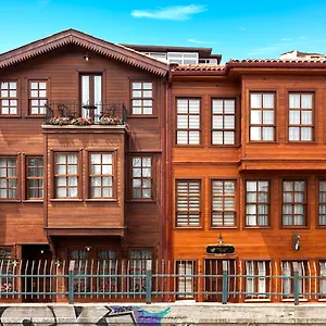 3* فندق فيرمان كوناك