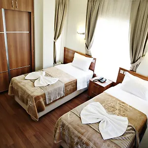 Taksim Palace ** Istanbul